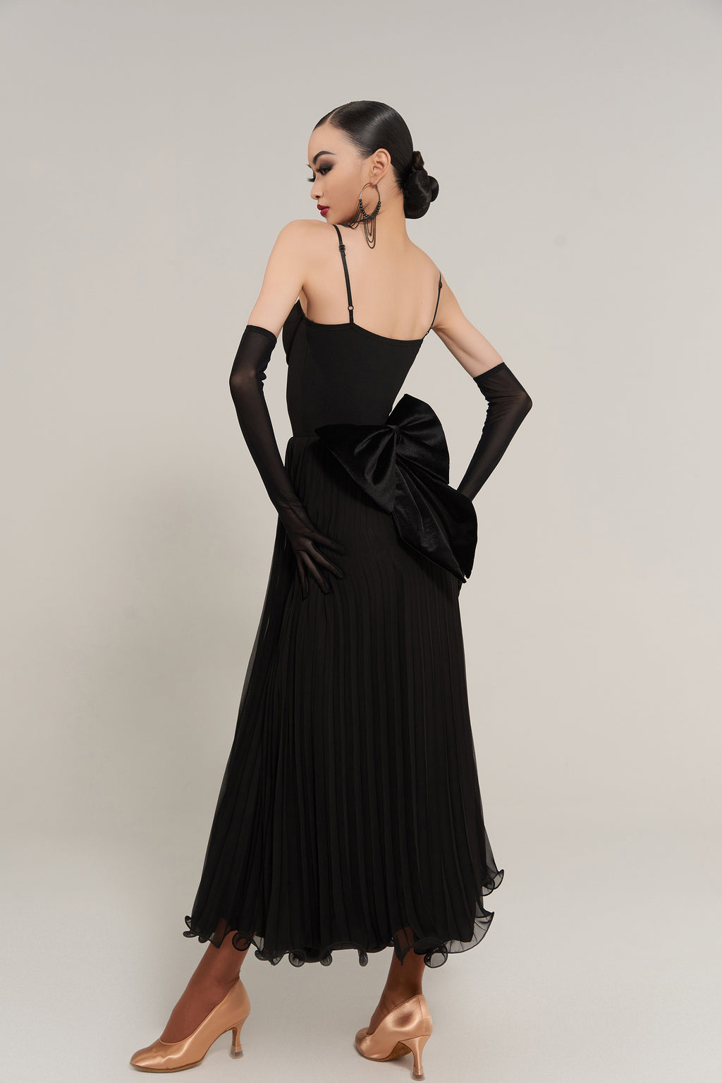 DQ-489 Tailor-Made Pleated Tulle Dress with Bow Finished on Back