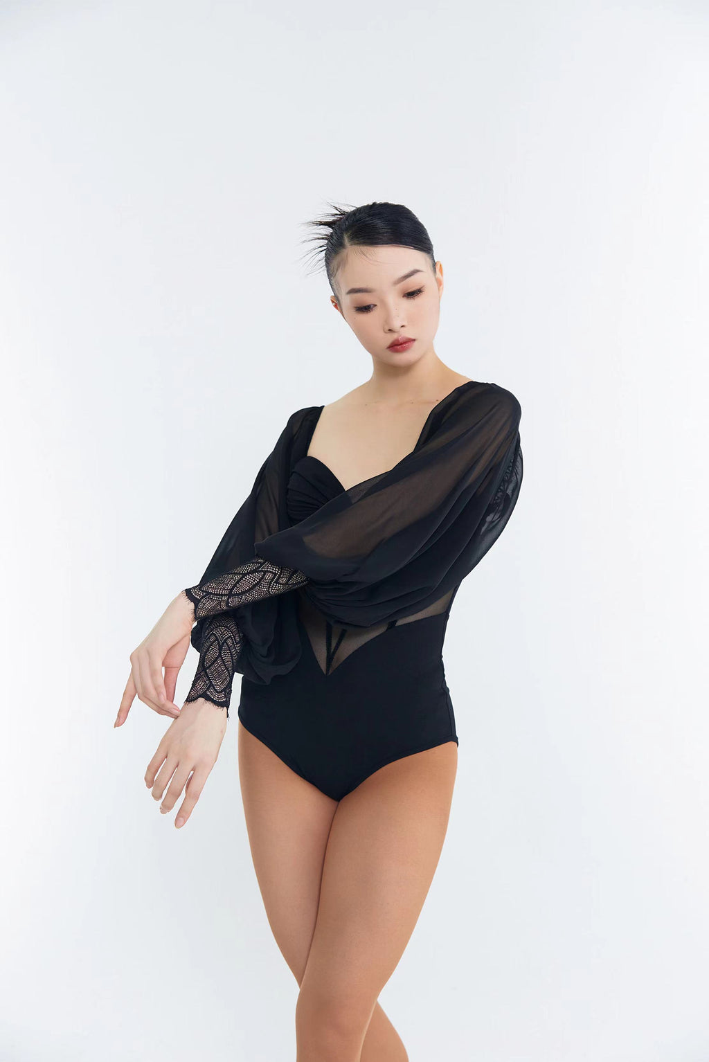 DANCE QUEEN 586 Classic black ruffle lantern sleeve leotard