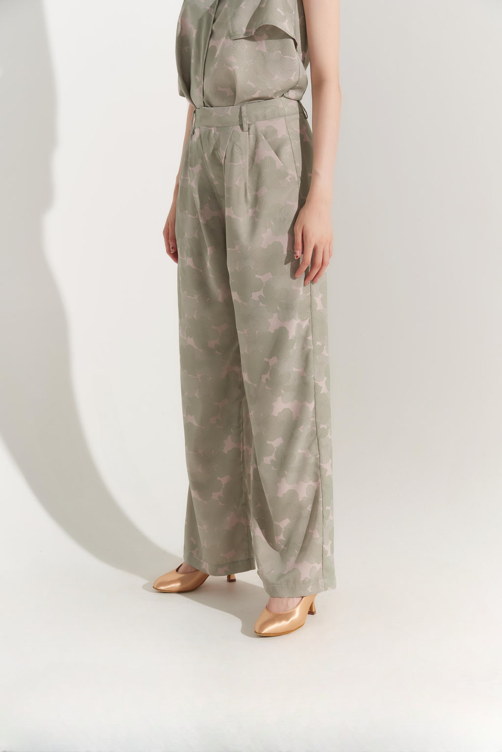 DANCE QUEEN 507-3 Green Corduroy Wide Leg Trousers