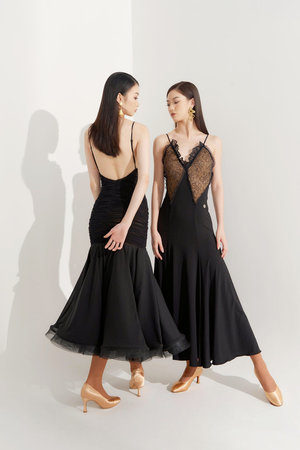 DQ-544 Tailor-Made Nude Black Lace Embellished Godet Dress