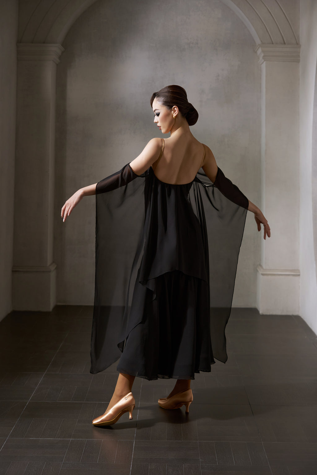 DANCE QUEEN 1037 Black Lace Haute Couture Classic Dress