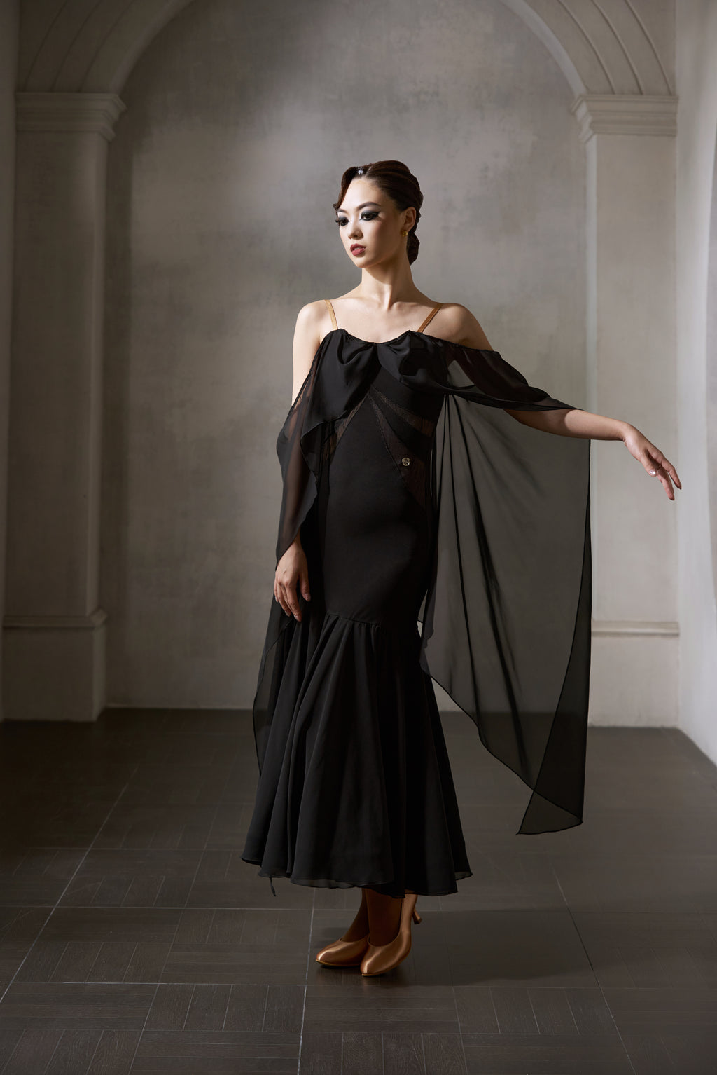 DANCE QUEEN 1037 Black Lace Haute Couture Classic Dress