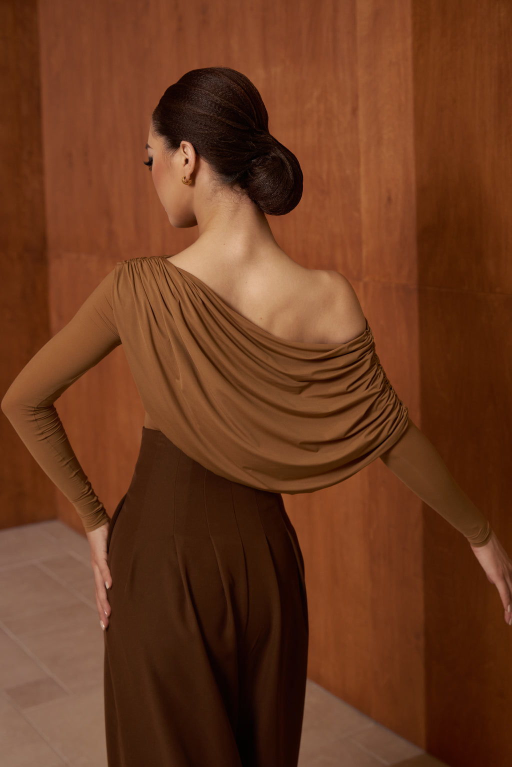 DANCE QUEEN 821-4 Sand Off Shoulder Long Sleeve Dancing Ballroom Leotard