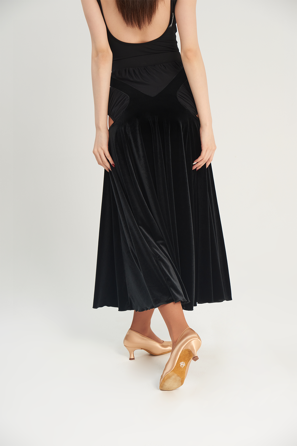 DANCE QUEEN 655 Side slit hollow black skirt