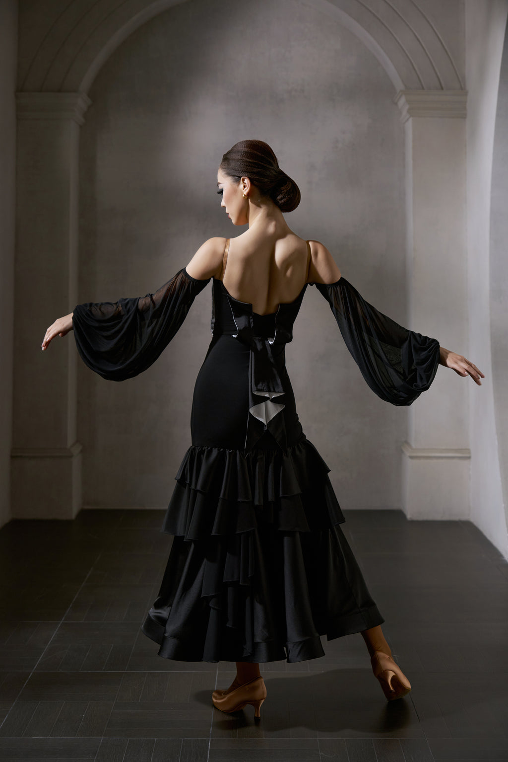 DANCE QUEEN 1044 White And Black Contrast Haute Couture Classic Customized Dress