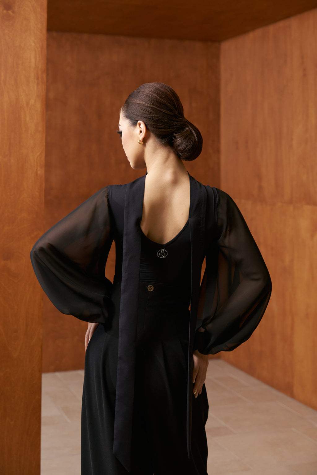 DANCE QUEEN 808-6 Black Hollow Flower Lantern Sleeve Dancing Ballroom Leotard