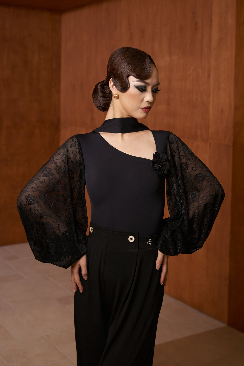 DANCE QUEEN 808-5 Black Hollow Flower Lantern Lace Sleeve Dancing Ballroom Leotard
