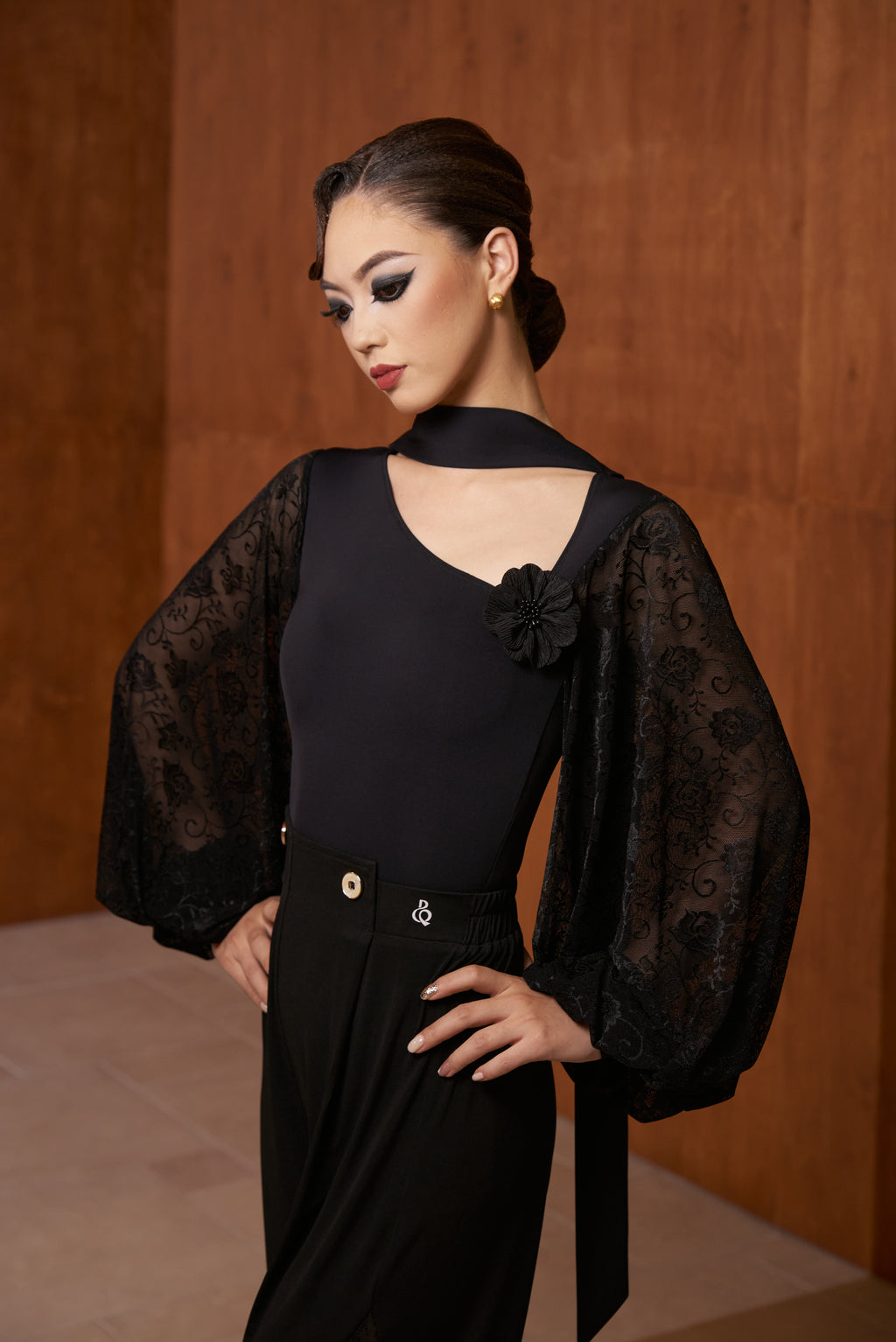 DANCE QUEEN 808-5 Black Hollow Flower Lantern Lace Sleeve Dancing Ballroom Leotard
