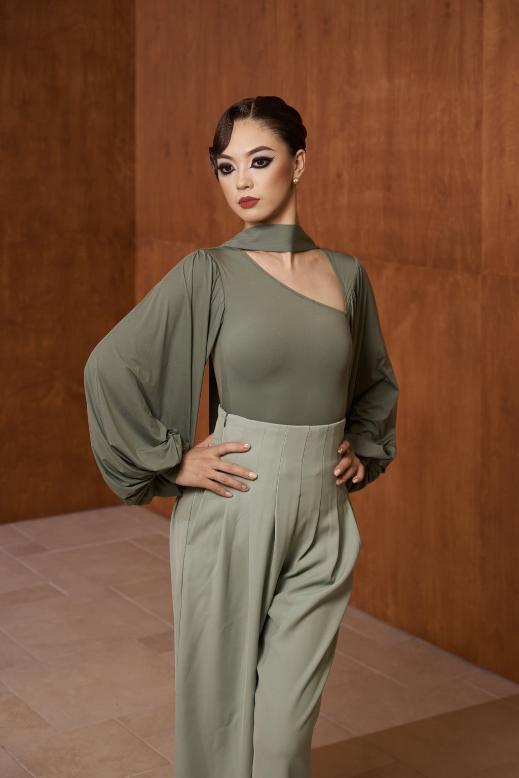 DANCE QUEEN 808-4 Forest Lantern Sleeve Dancing Ballroom Leotard