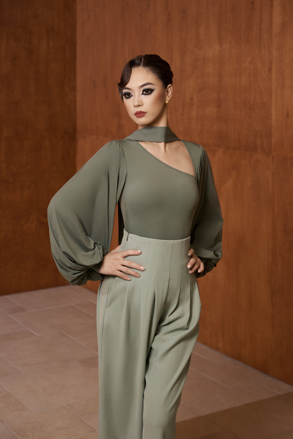 DANCE QUEEN 808-4 Forest Lantern Sleeve Dancing Ballroom Leotard