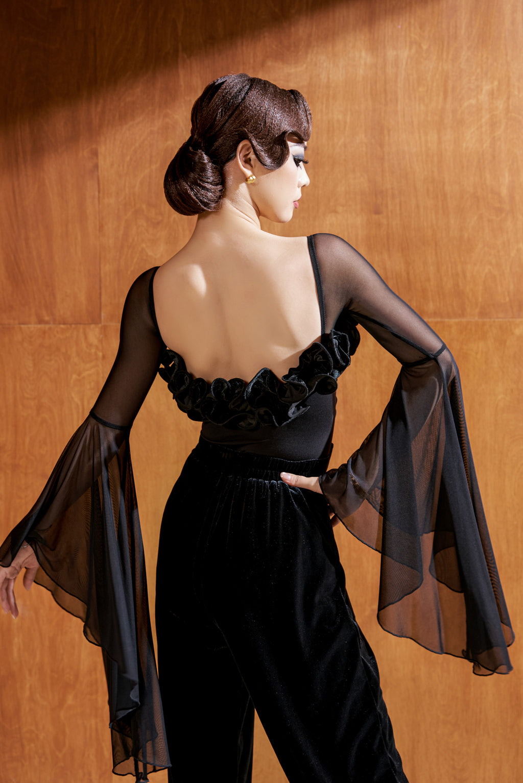 DANCE QUEEN 1048 Black Flower Neck Mesh Sleeve Dancing Ballroom Leotard