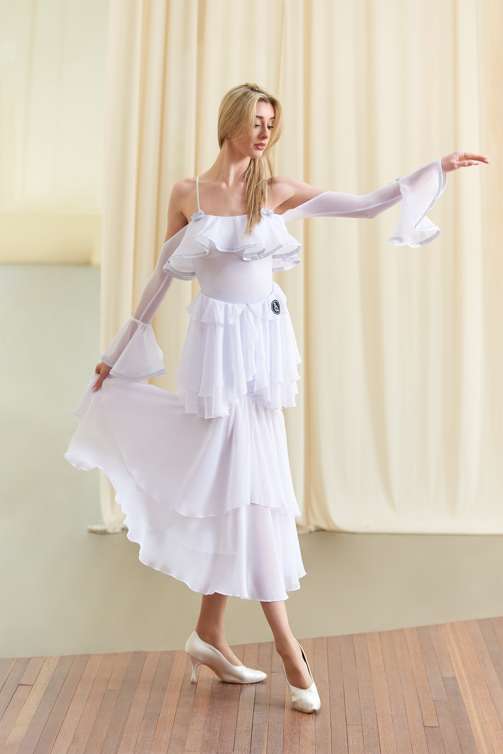 DANCE QUEEN 881 White Three-layer Ballroom Dancing Skirt