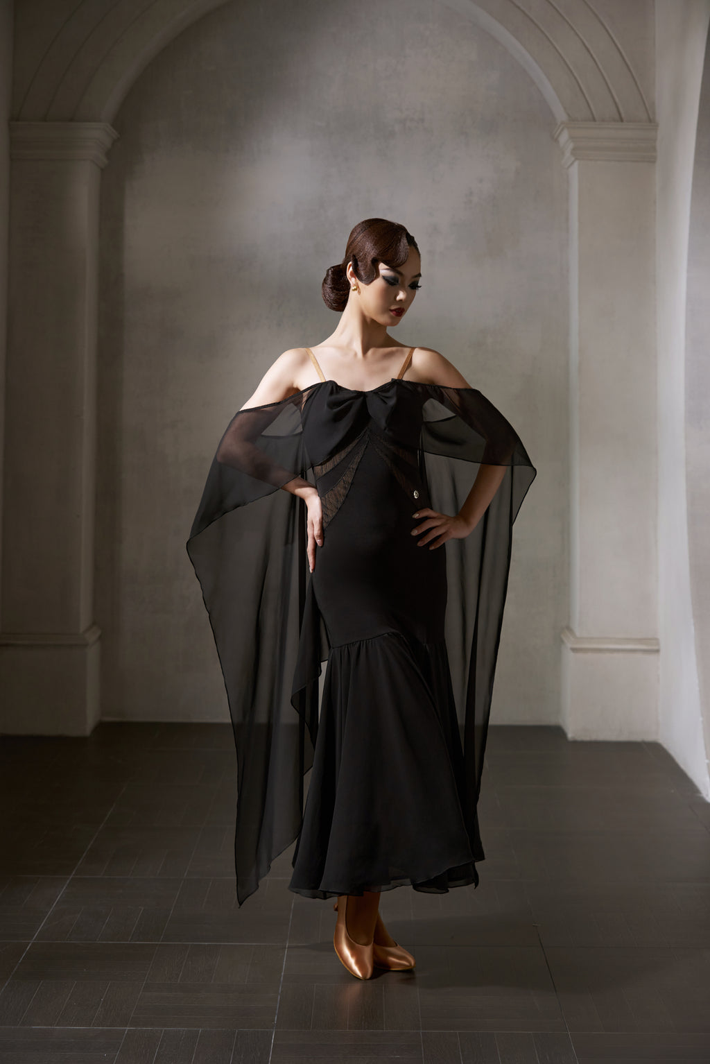 DANCE QUEEN 1037 Black Lace Haute Couture Classic Dress